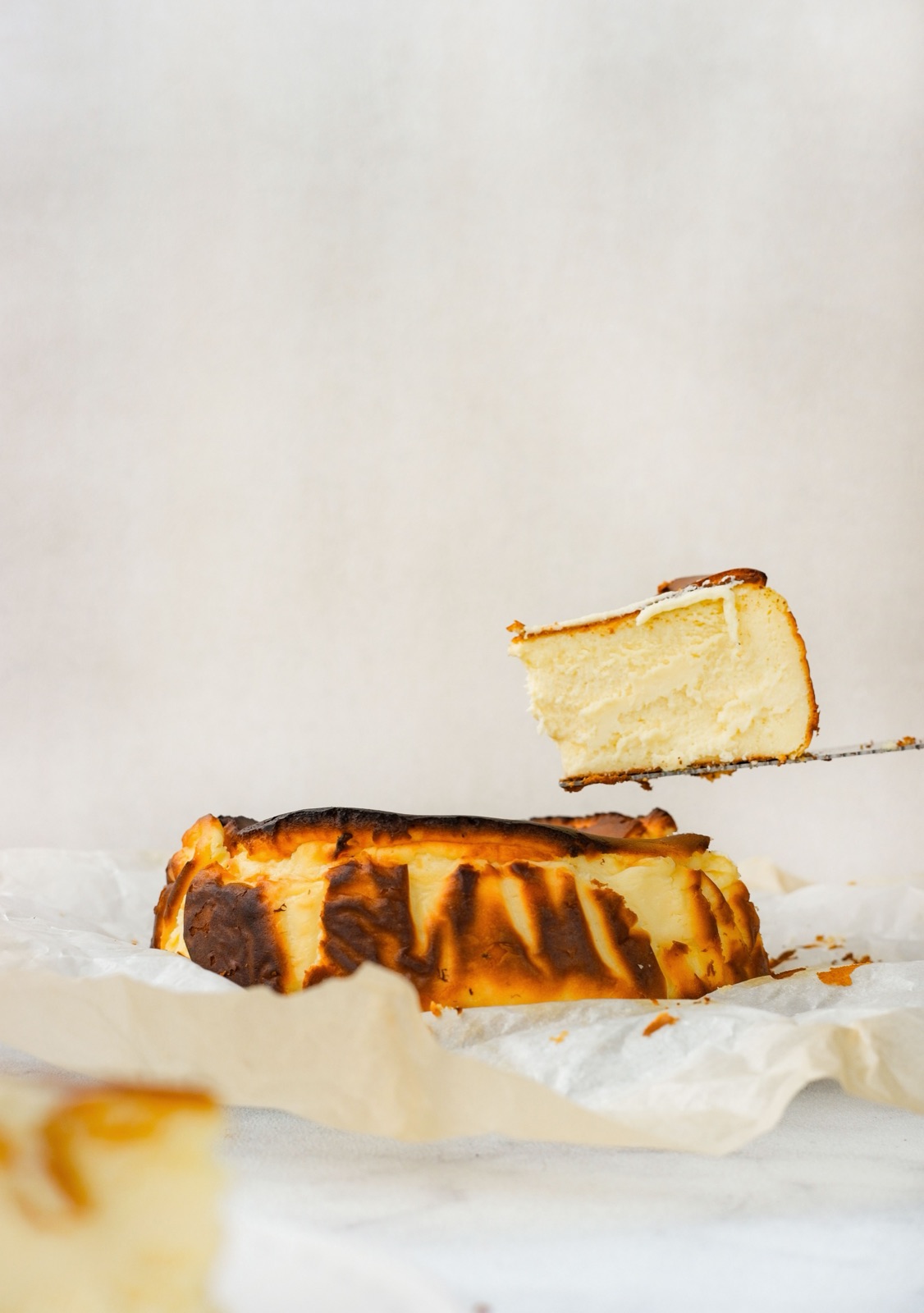Basque cheesecake texture detail